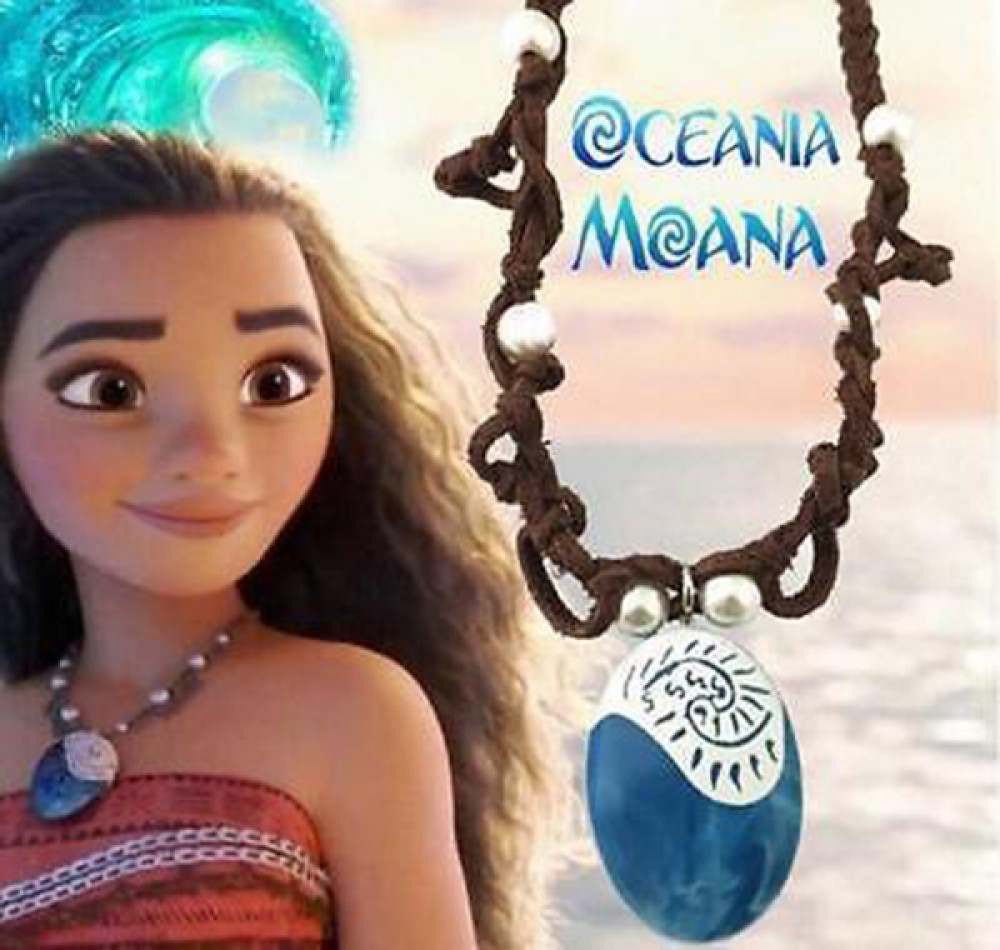 Disney Moana Necklace Magical Costume Accessory Princess Heart of Te Fiti  Girls - Walmart.com